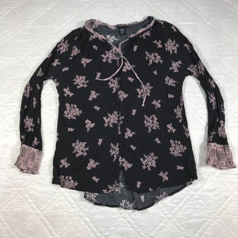 Torrid Womens Black Floral Long‎ Sleeve Button Front Blouse Size 1